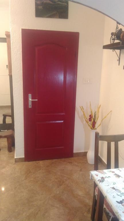 פודגוריצה Apartment Luka מראה חיצוני תמונה